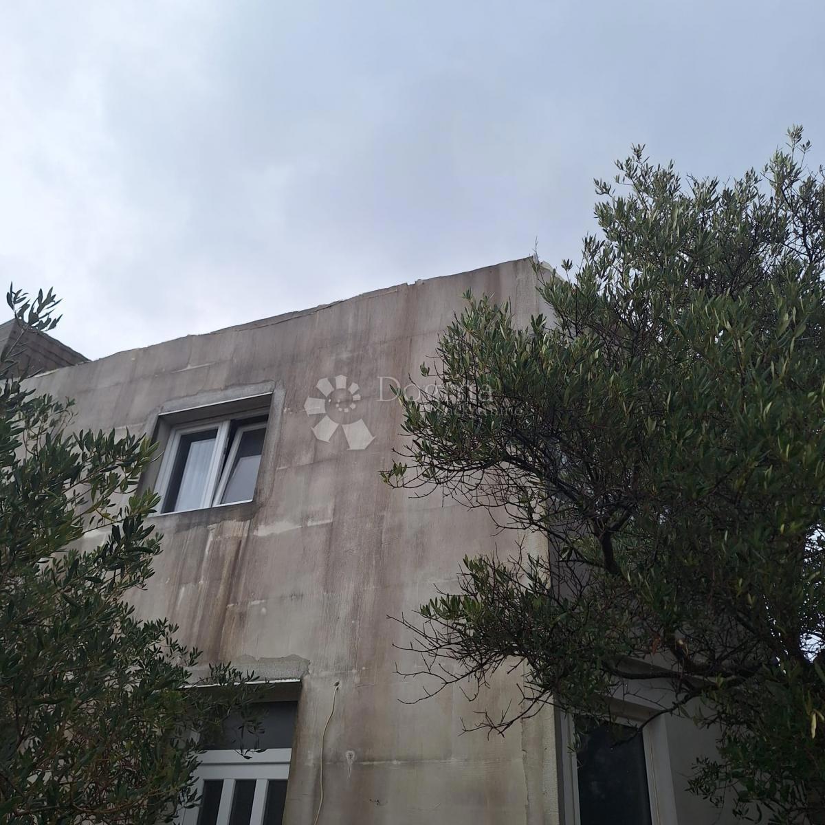 Casa Rogoznica, 100m2