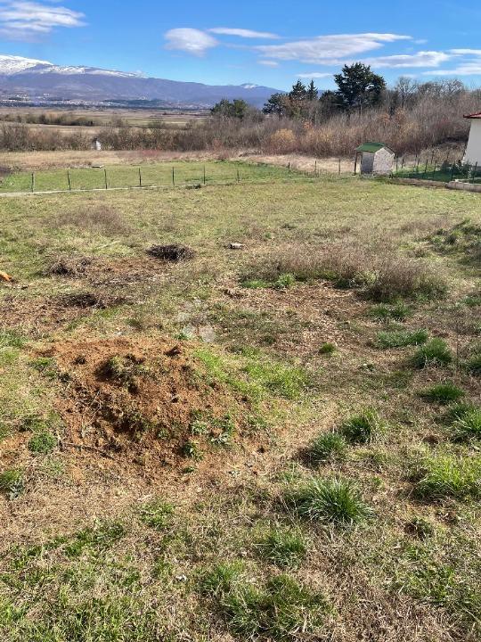 Terreno edificabile Brnaze, Sinj, 880m2