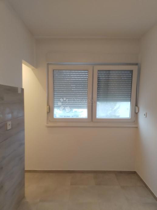 Allogio Jug II, Osijek, 33m2