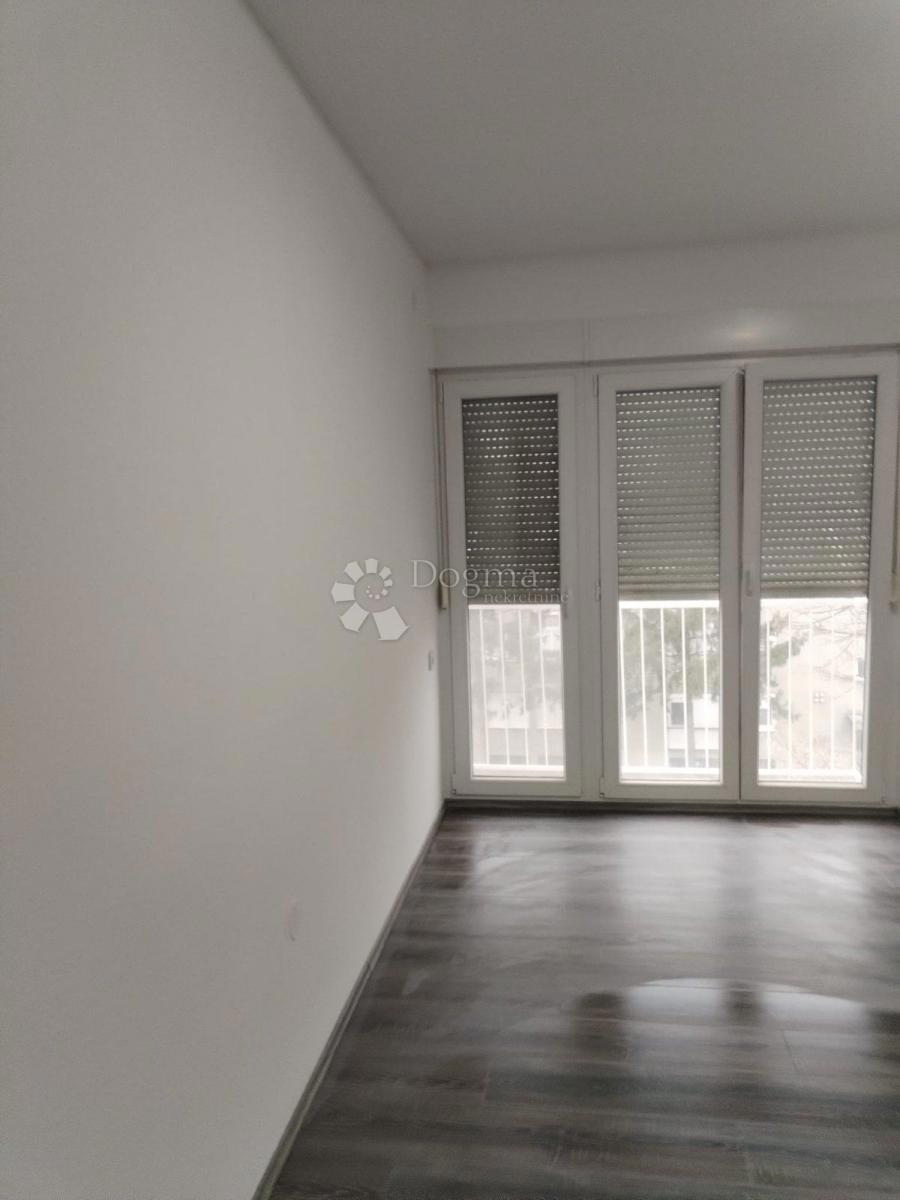 Allogio Jug II, Osijek, 33m2