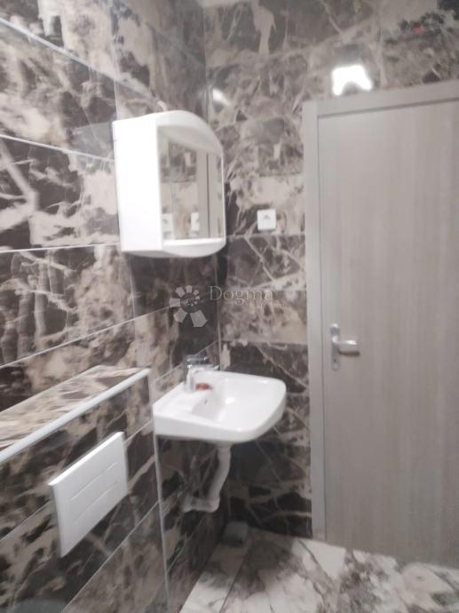 Allogio Jug II, Osijek, 33m2