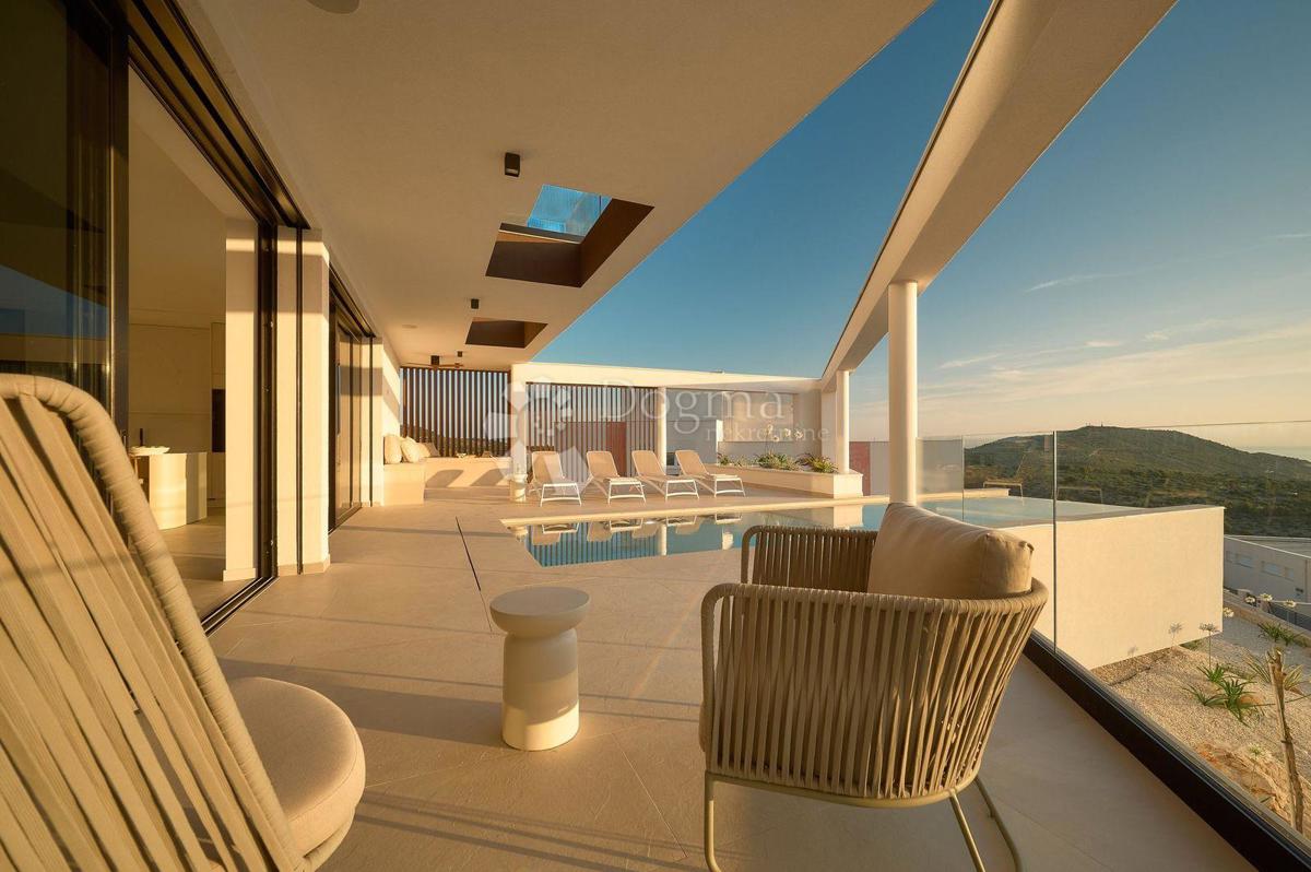 PRIMOŠTEN - UNA VILLA CHE TI LASCERÀ SENZA FIATO