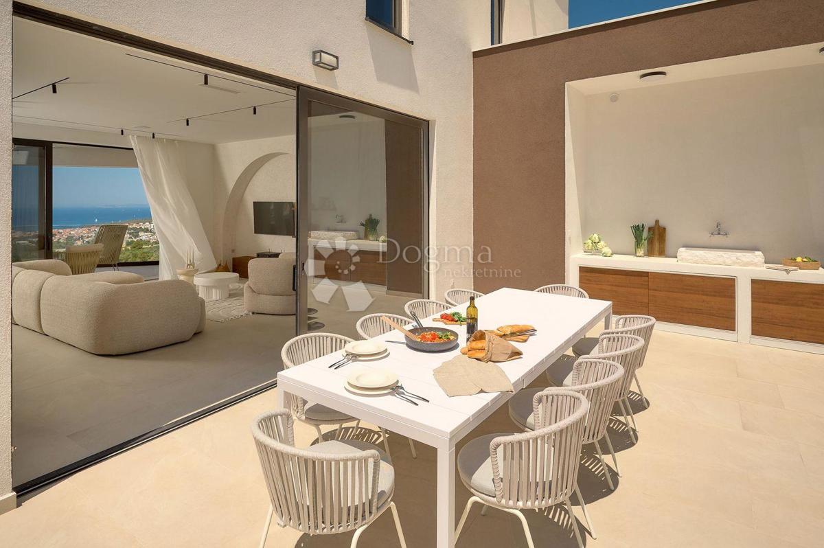 PRIMOŠTEN - UNA VILLA CHE TI LASCERÀ SENZA FIATO