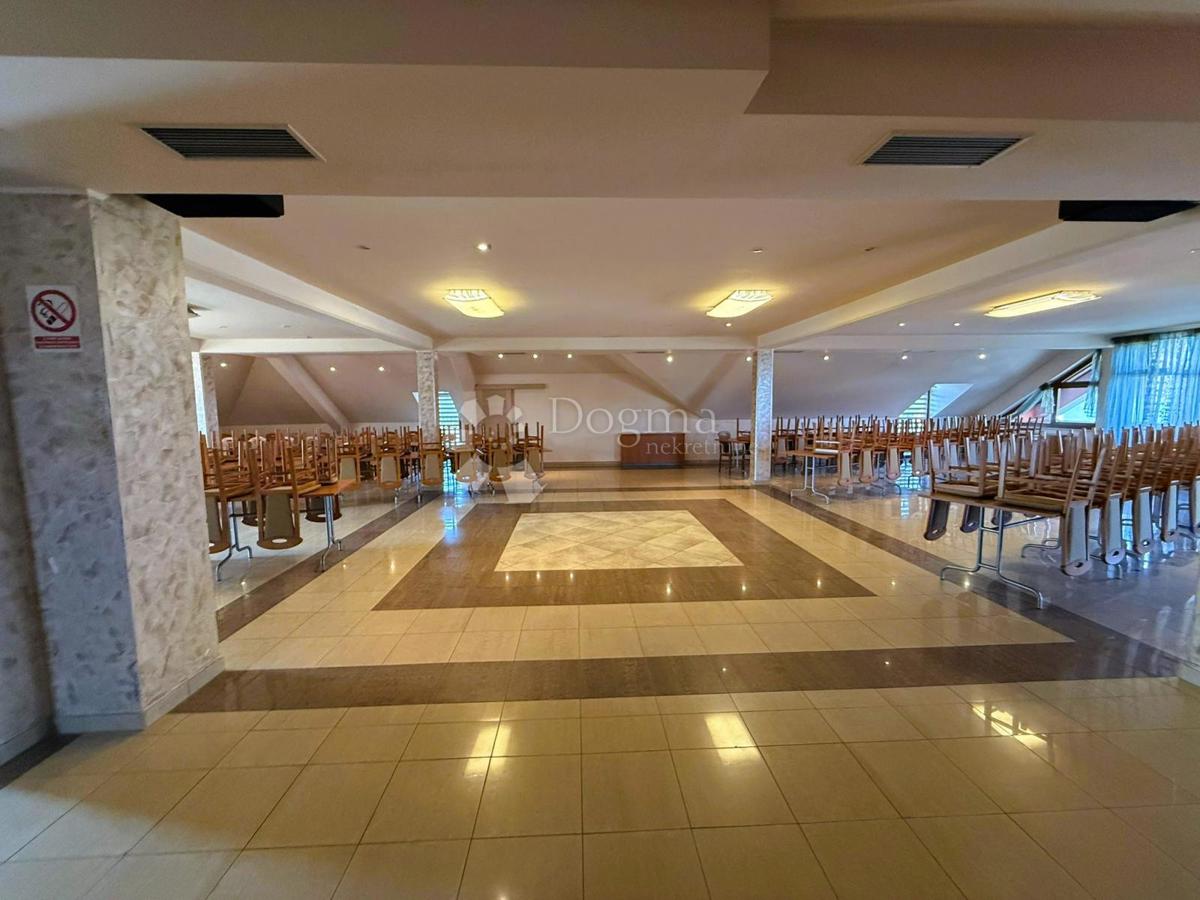 Locale commerciale Sivica, Podturen, 2.744m2