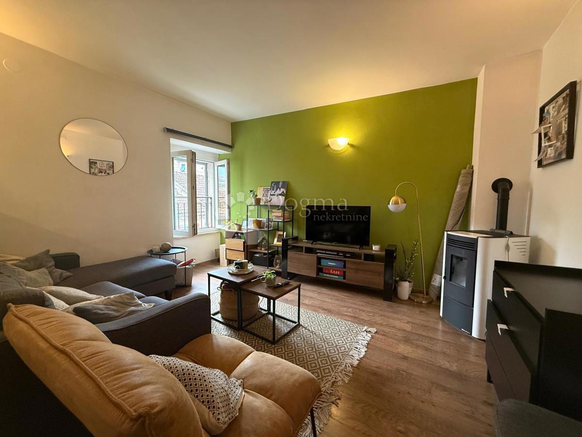 ESCLUSIVO! APPARTAMENTO DI CLASSE A 500 M DAL CENTRO DI PISINO!