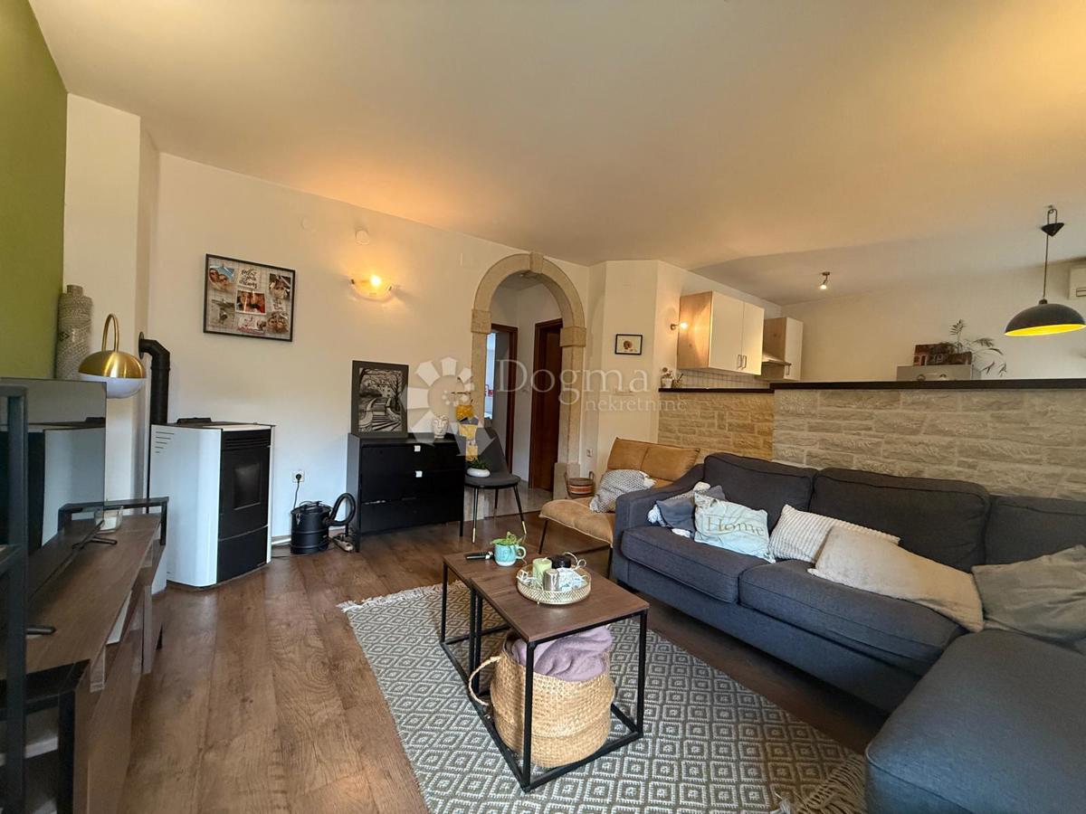 ESCLUSIVO! APPARTAMENTO DI CLASSE A 500 M DAL CENTRO DI PISINO!