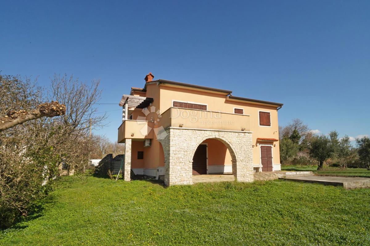 Casa Brtonigla, Brtonigla, Brtonigla, Istarska županija, 230m2