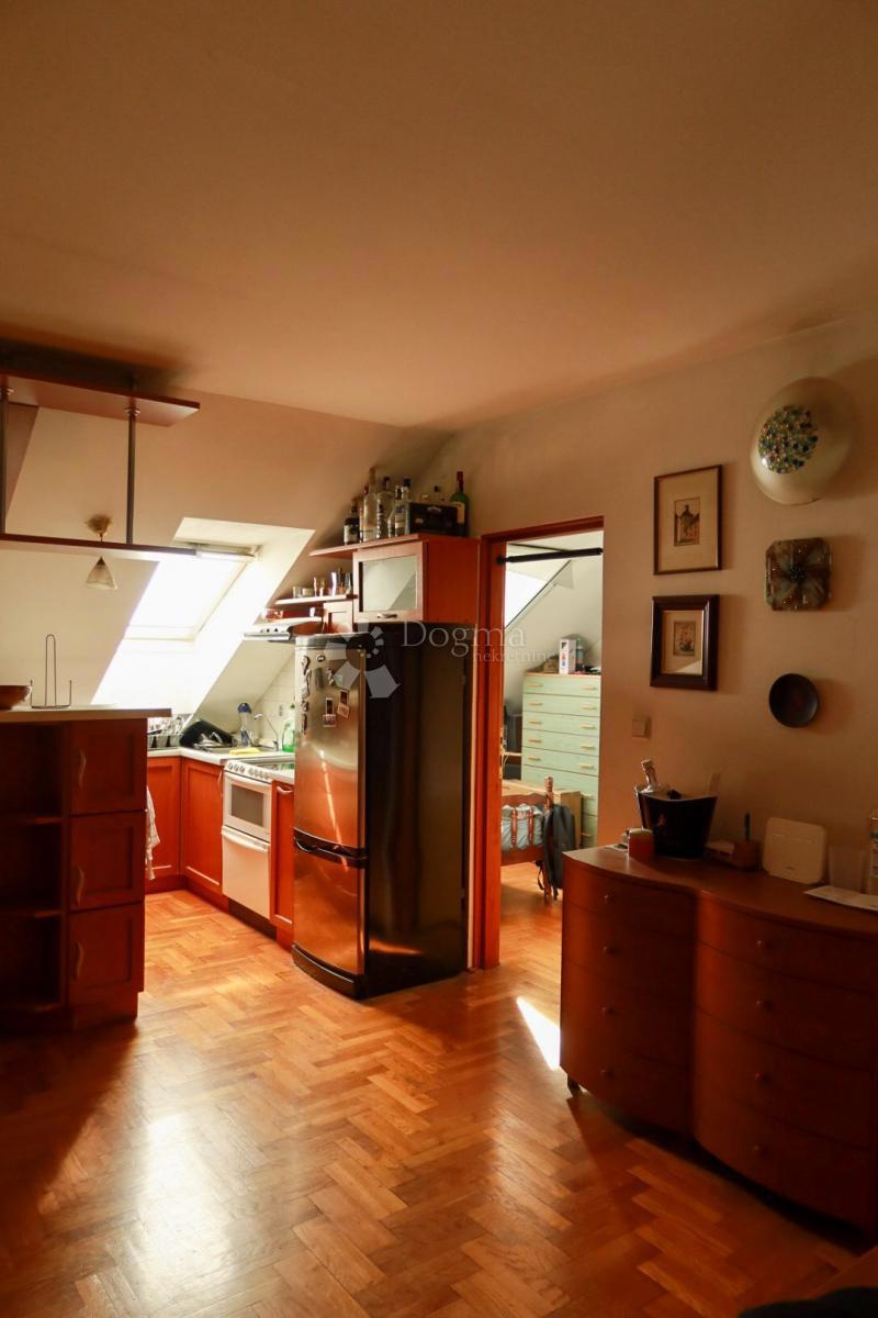 Allogio Rudeš, Trešnjevka - Sjever, 65,45m2