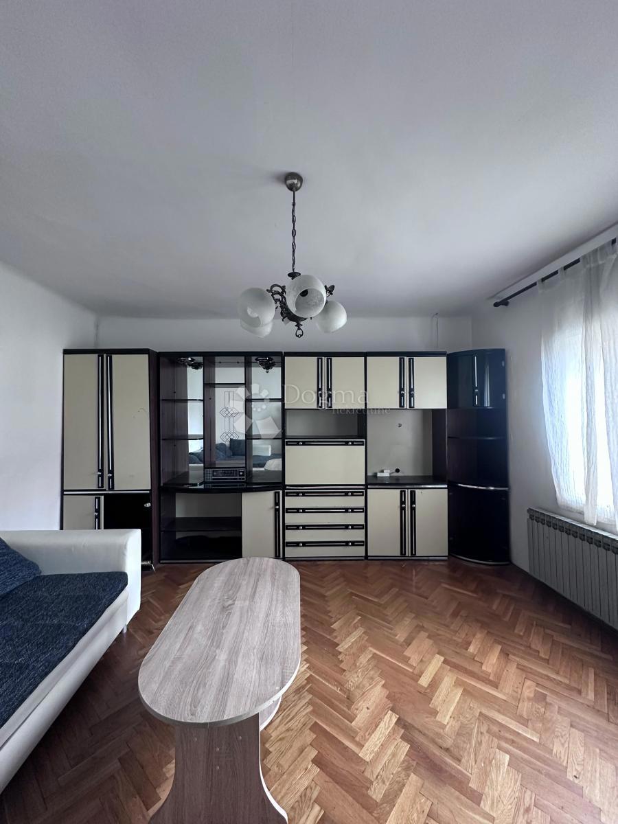 Casa Trokut, Novi Zagreb - Zapad, 76m2