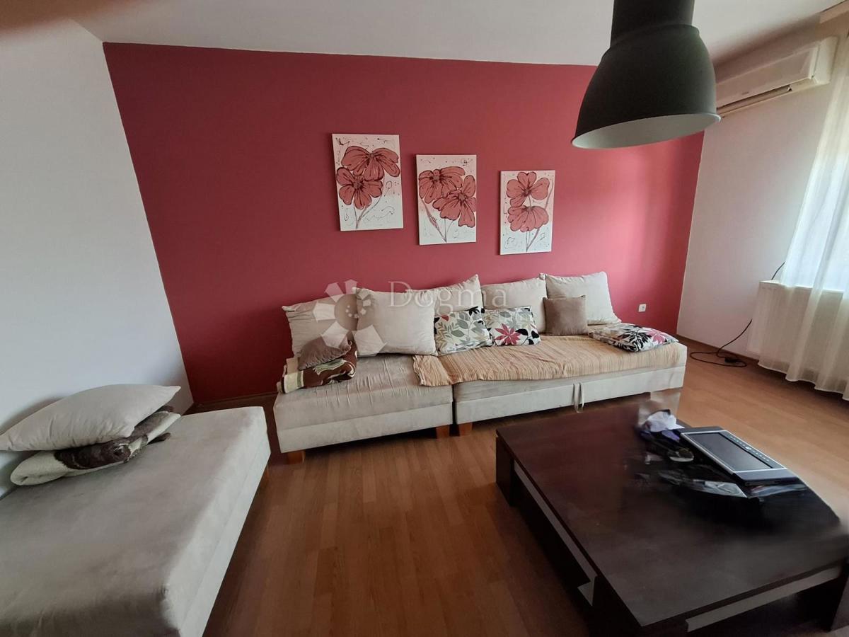 Casa Vatrogasno naselje, Osijek, 158m2