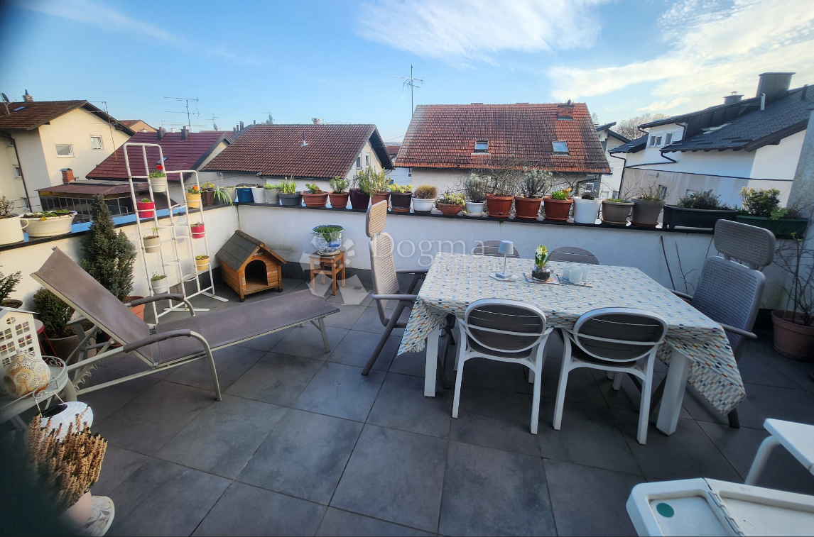 Allogio Prečko, Trešnjevka - Jug, 182,14m2