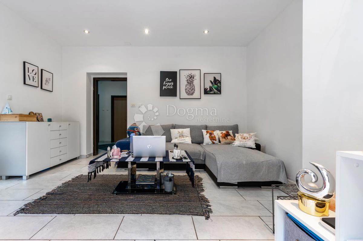 Allogio Kantrida, Rijeka, 55m2