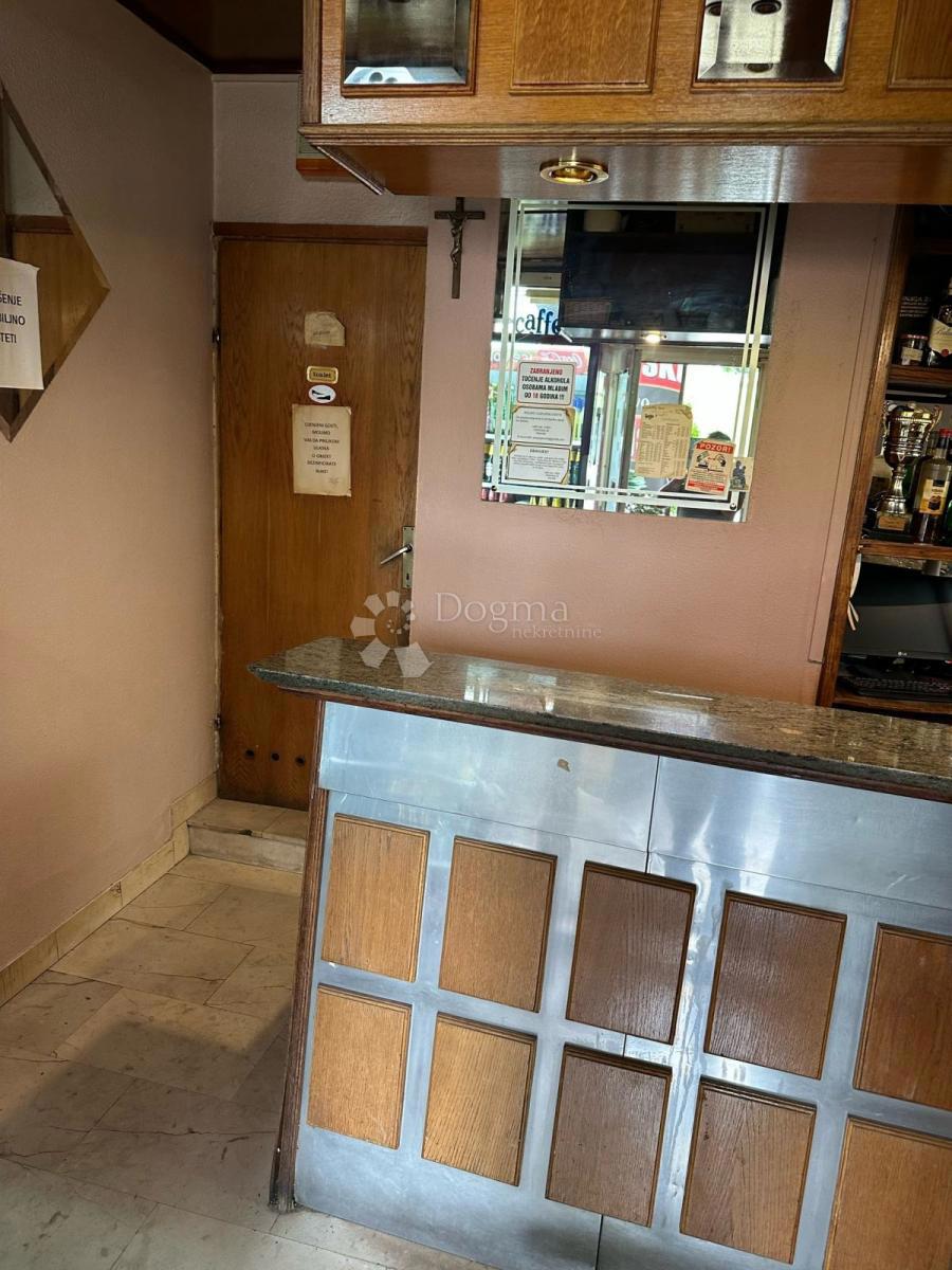 Locale commerciale Sesvete, 43,05m2