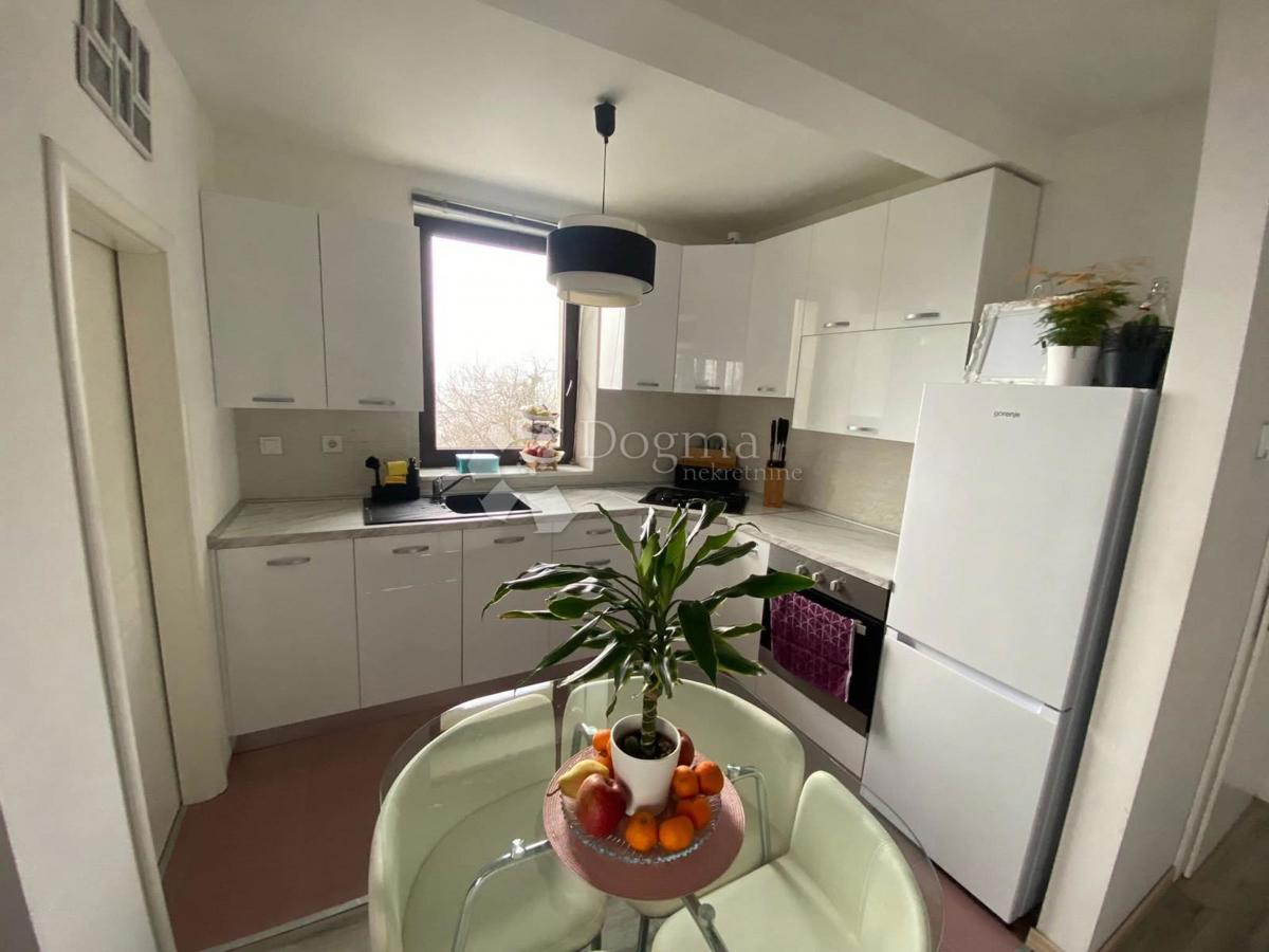 Casa Perjavica, Podsused - Vrapče, 240m2