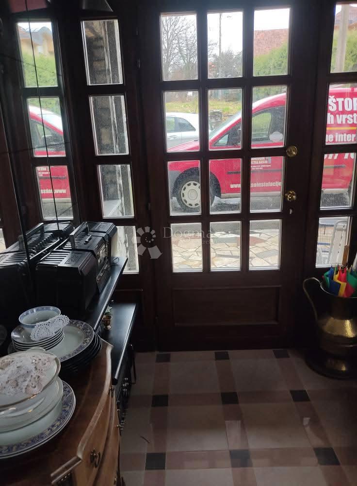 Casa Perjavica, Podsused - Vrapče, 240m2