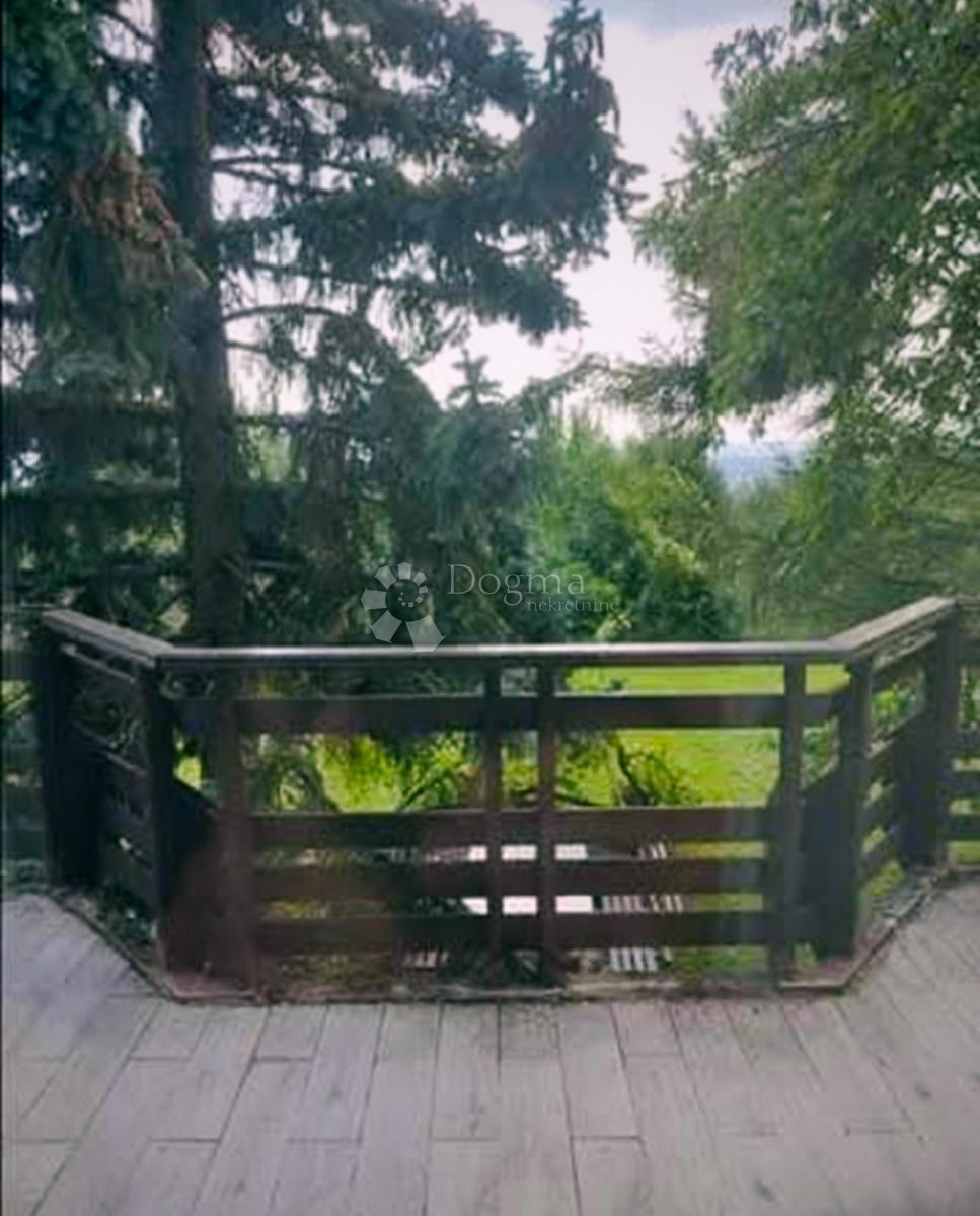 Casa Perjavica, Podsused - Vrapče, 240m2