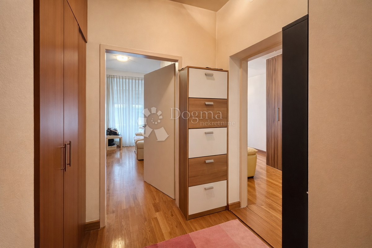 Allogio Donji grad, Donji Grad, 77m2