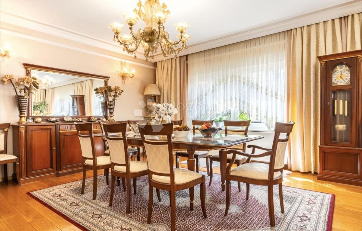 Casa Gornja Dubrava, 321,09m2