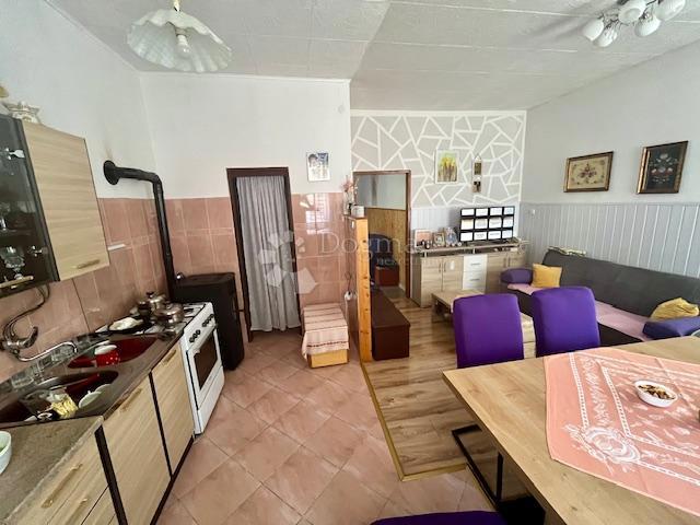 Casa Drivenik, Vinodolska Općina, 245m2