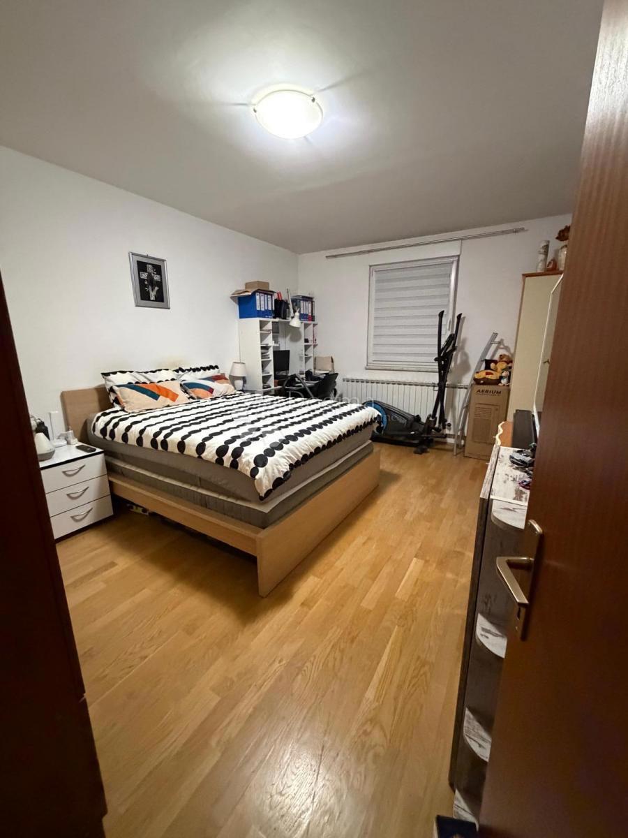 Allogio Špansko, Stenjevec, 64,45m2