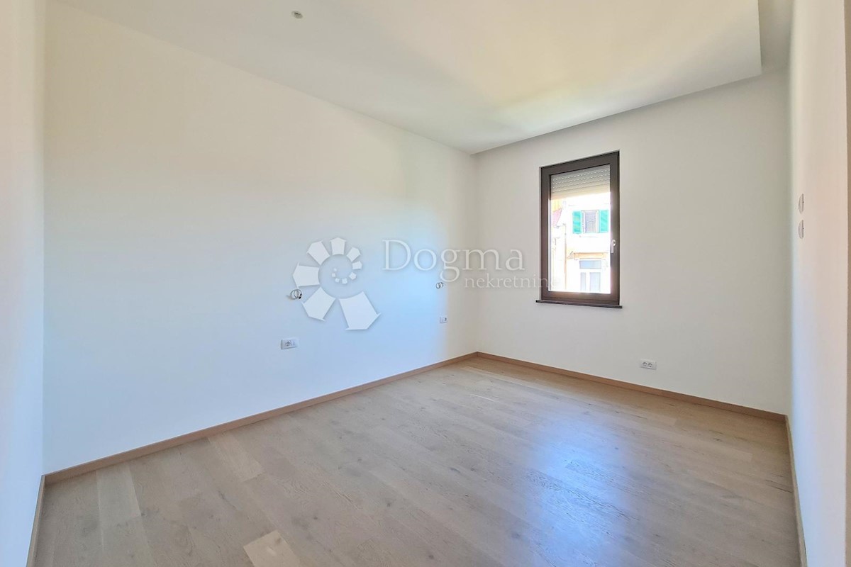 Allogio Opatija - Centar, Opatija, 152m2