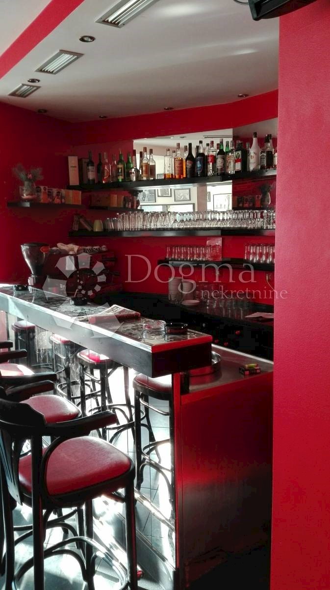 Locale commerciale Krnjevo, Rijeka, 49m2