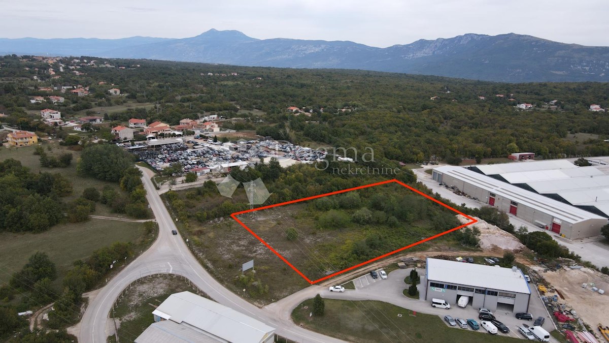 Terreno Labin, 265m2