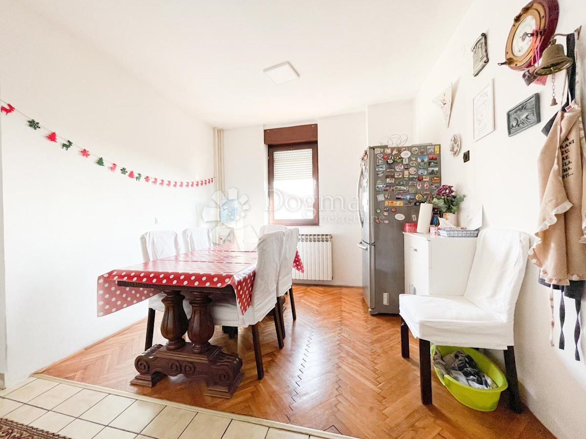 Casa Granešina, Gornja Dubrava, 239,01m2