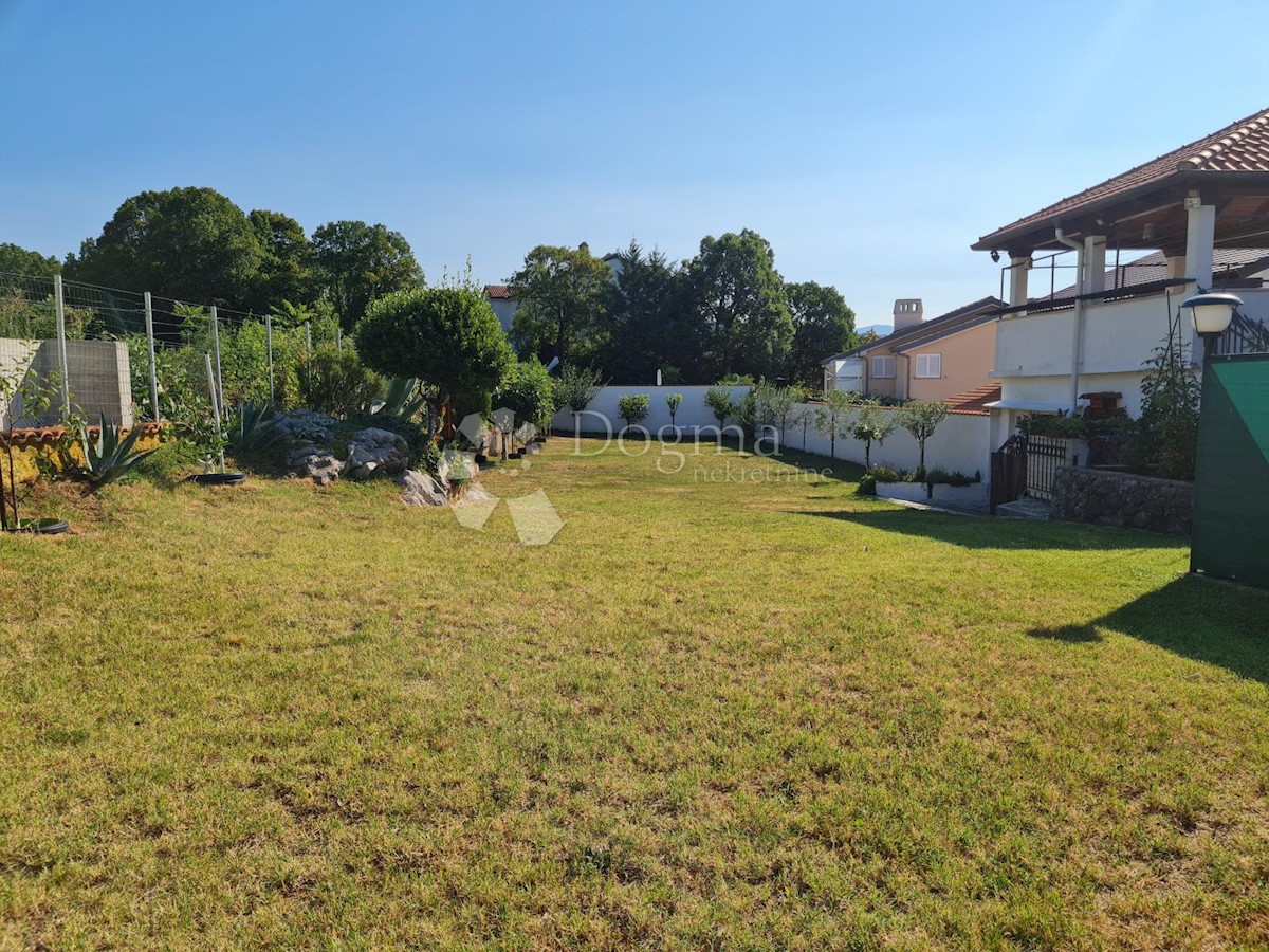 Locale commerciale Opatija, 542m2