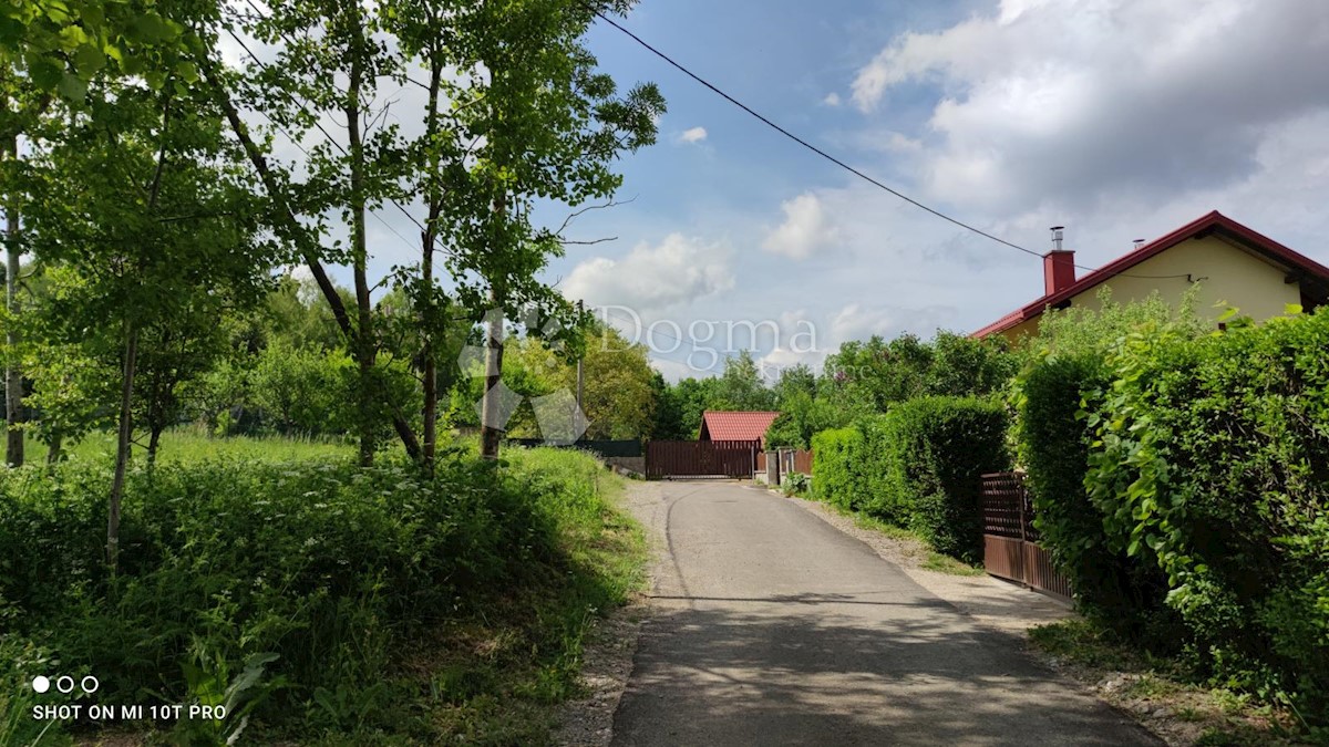 Terreno Banovina, Fužine, 2.251m2