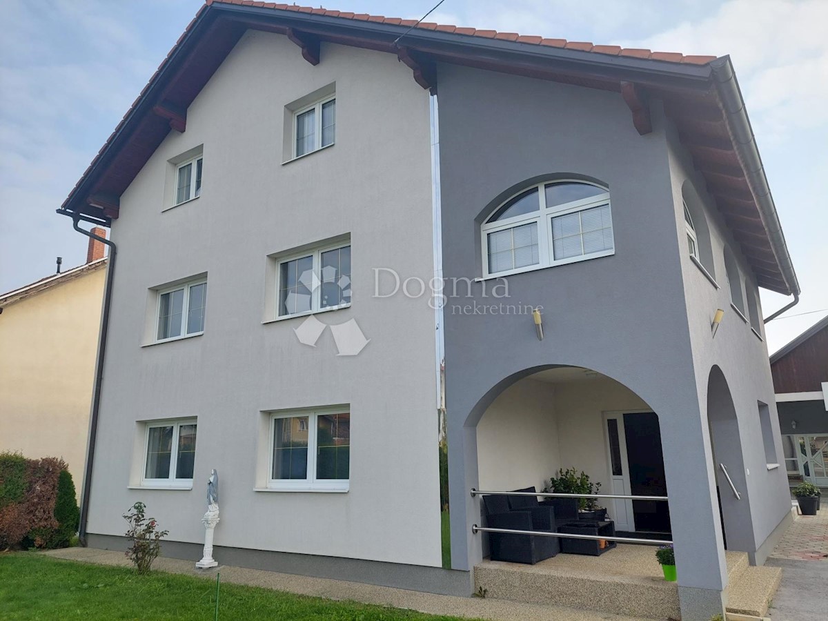 Casa Gornji Kneginec, 375m2