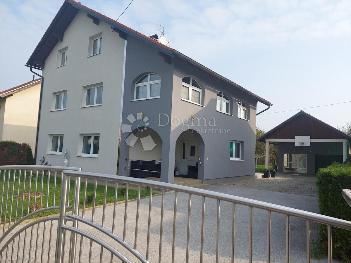 Casa Gornji Kneginec, 375m2