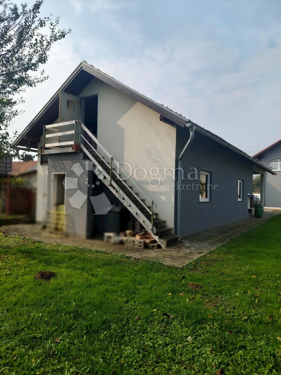 Casa Gornji Kneginec, 375m2