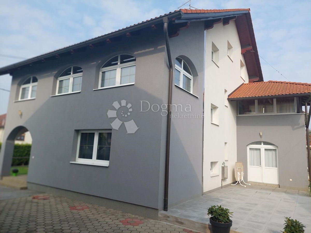 Casa Gornji Kneginec, 375m2