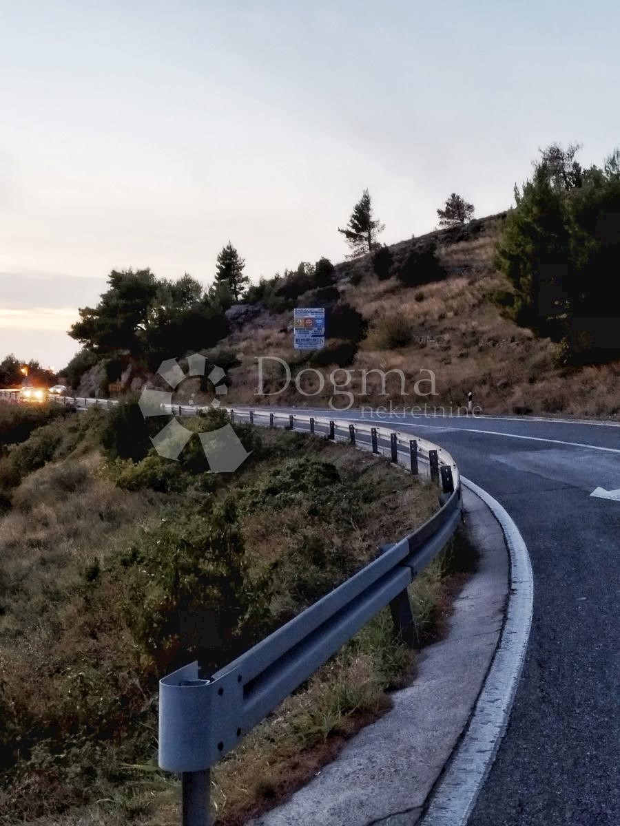 Terreno Stanići, Omiš, 2.700m2