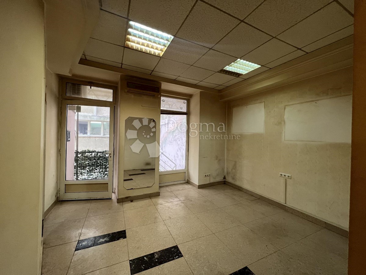 Locale commerciale Donji grad, Donji Grad, Petrinjska, 29,84m2