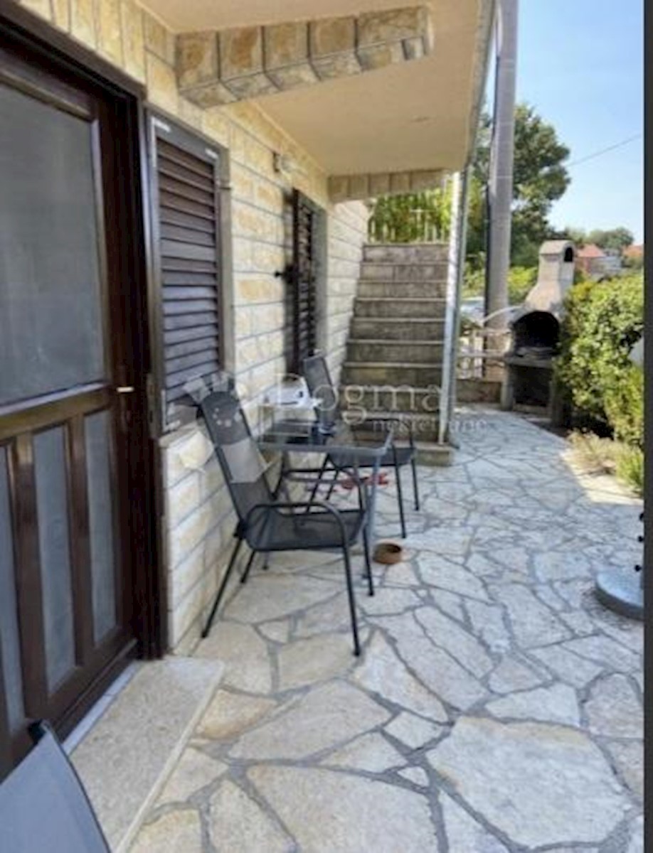 Casa Donji Karin, Benkovac, 150m2