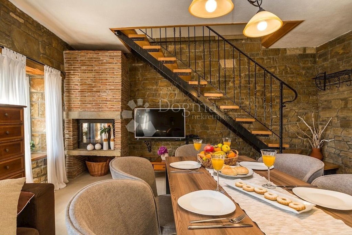 Casa Oprtalj, 116m2