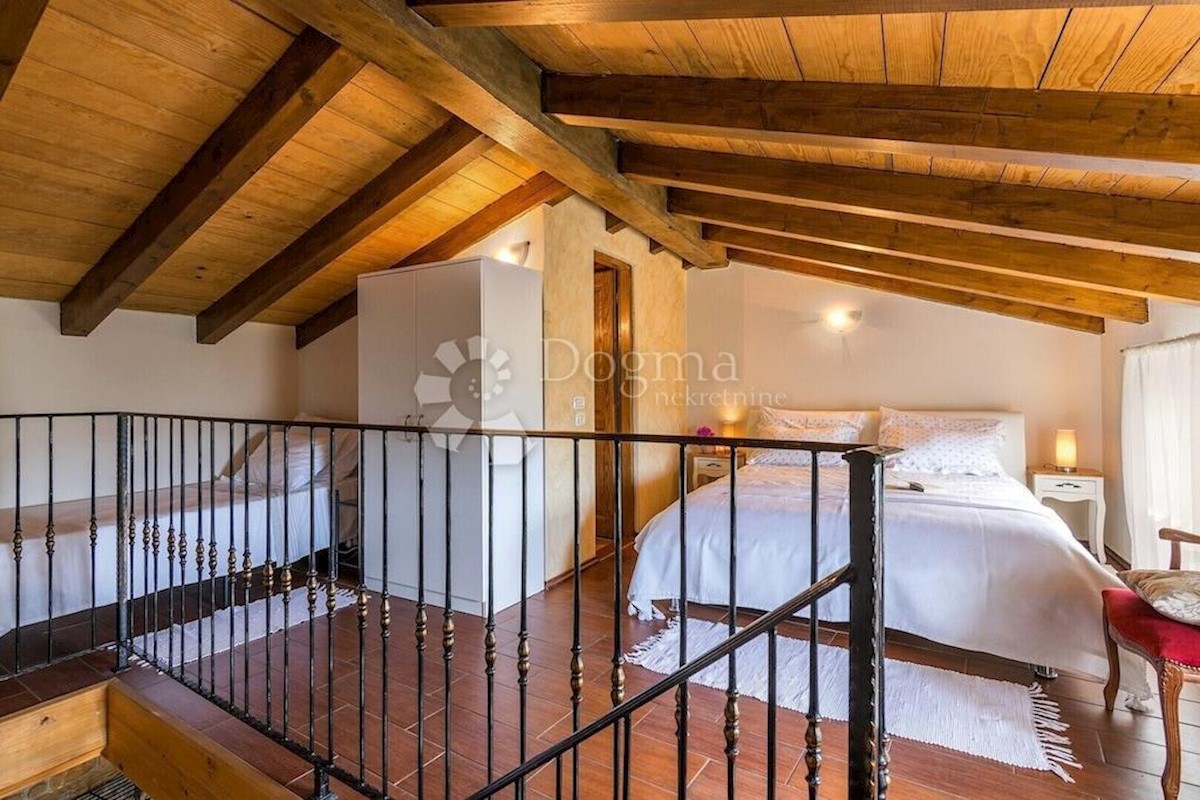 Casa Oprtalj, 116m2