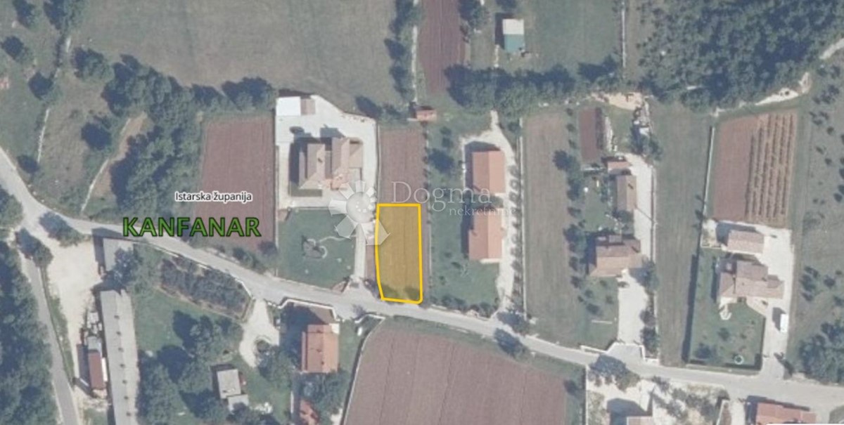 Terreno Marići, Kanfanar, 550m2