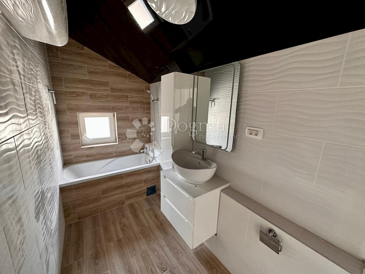 Allogio Mastrinka, Trogir - Okolica, 117m2