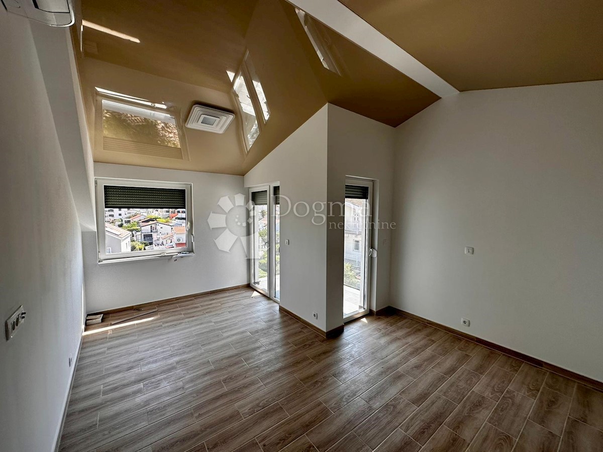 Allogio Mastrinka, Trogir - Okolica, 117m2