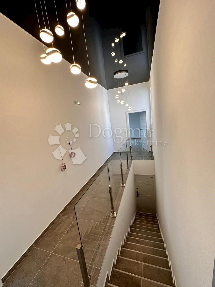 Allogio Mastrinka, Trogir - Okolica, 117m2