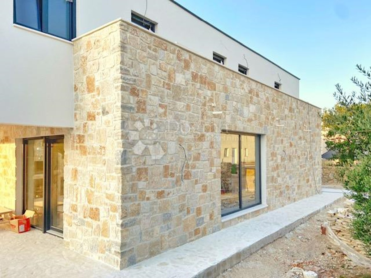 Casa Maslenica, Jasenice, 150m2