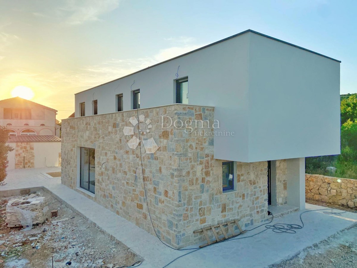 Casa Maslenica, Jasenice, 150m2