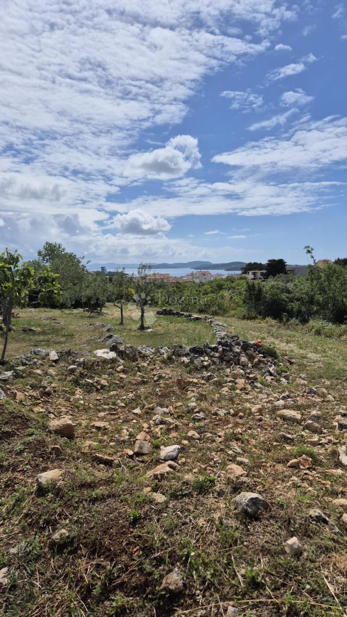 Terreno Vodice, 686m2