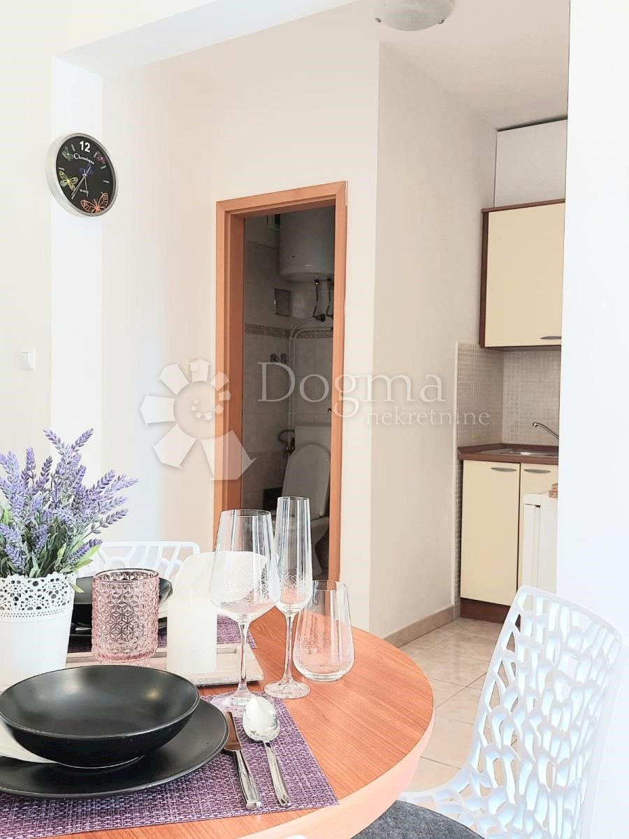 Appartamento Okrug Gornji, Okrug, 39m2