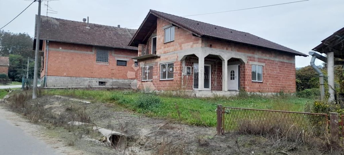 Casa Cvetkovec, Rasinja, 147,52m2