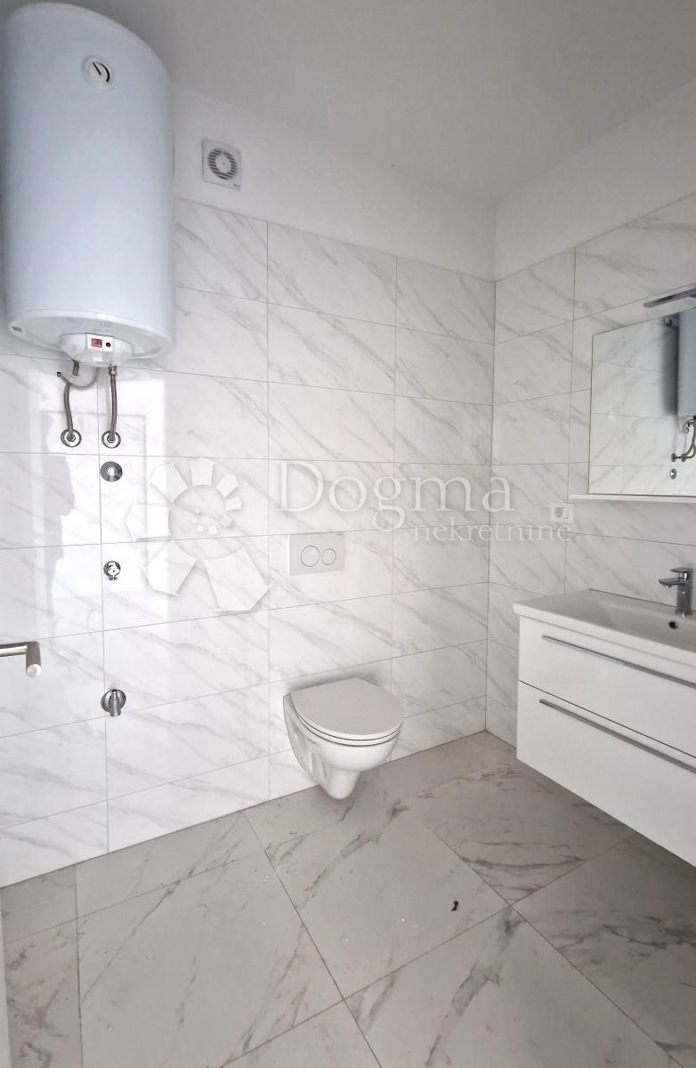 Spazioso appartamento con garage e 2 balconi in bella posizione!