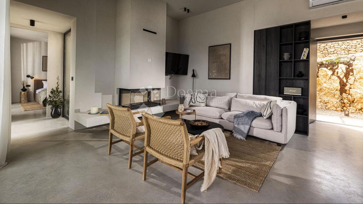 Casa Povljana, 295,62m2